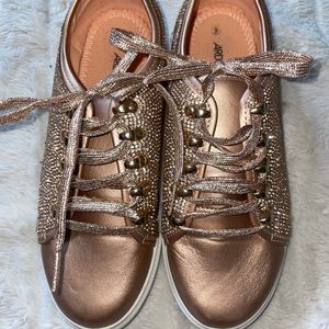 ARDENE SPARKLY SNEAKERS